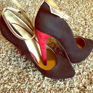 ZARA Trafaluc Two Tone Pumps